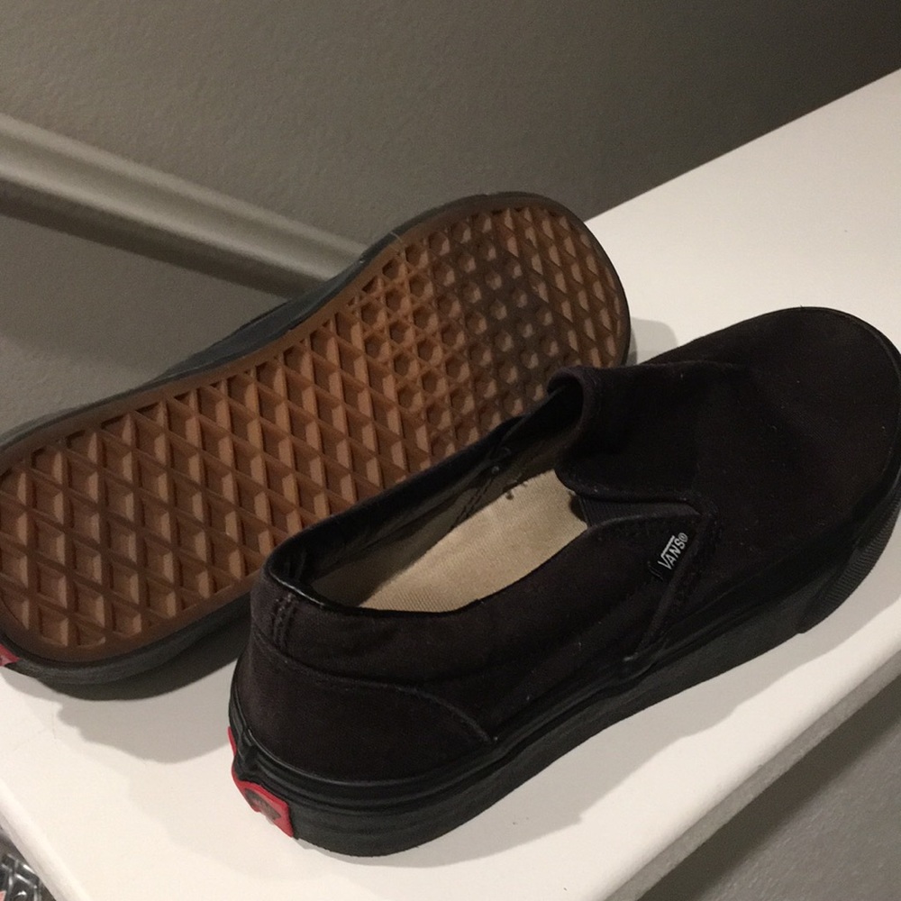 Black slip on vans
